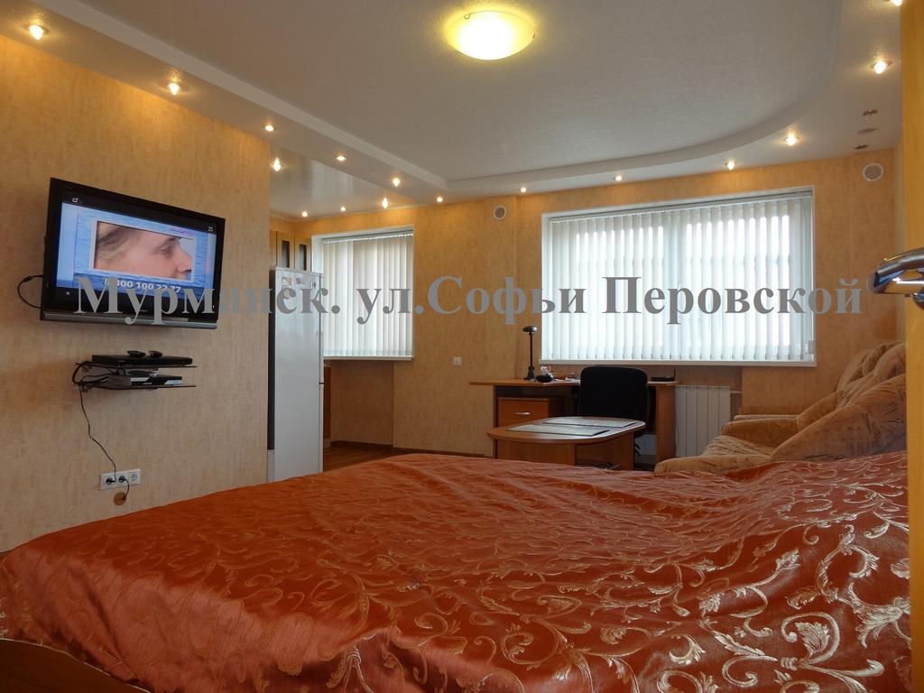 Apartment On Sofi Perovskoy 21 เมอร์มันสค์ ภายนอก รูปภาพ