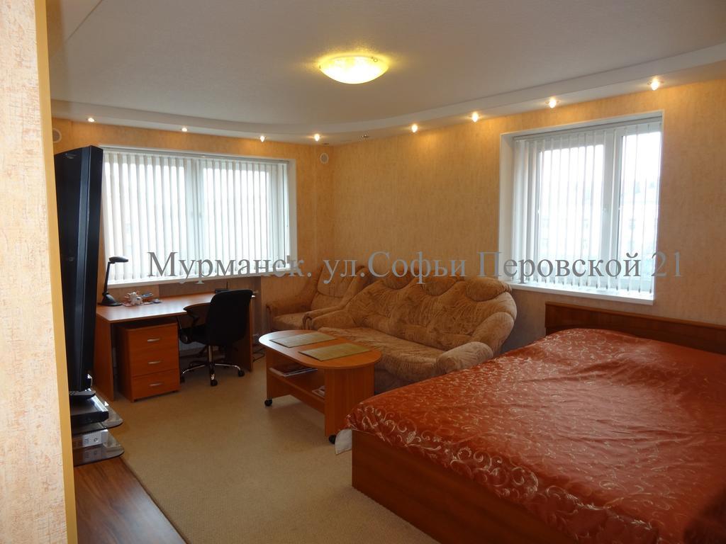 Apartment On Sofi Perovskoy 21 เมอร์มันสค์ ภายนอก รูปภาพ